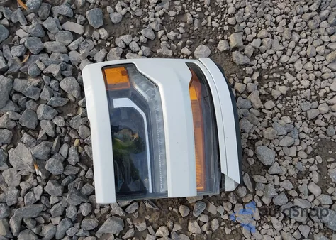 2018 Chevrolet Silverado 1500 Custom from USA, damaged, VIN 3GCUKPEC7JG446473